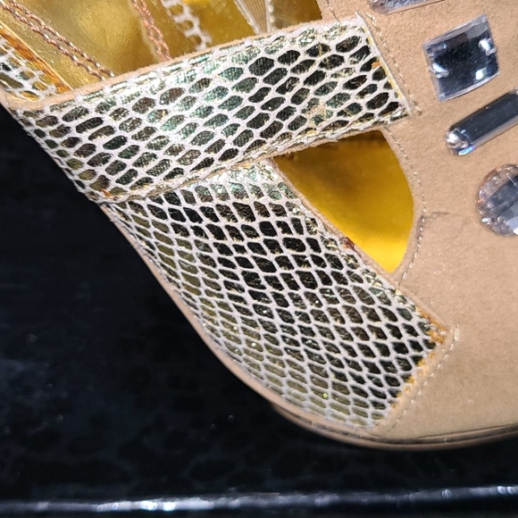 Baby Phat Shoes - Picture 4 of 15